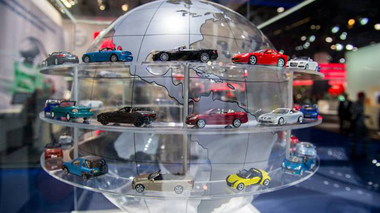 H E.E. βάζει στο στόχαστρο τις αυτοκινητοβιομηχανίες